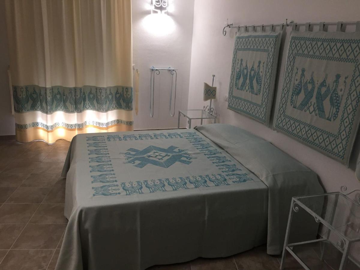 Samugheo A Ruota Libera Hotel מראה חיצוני תמונה